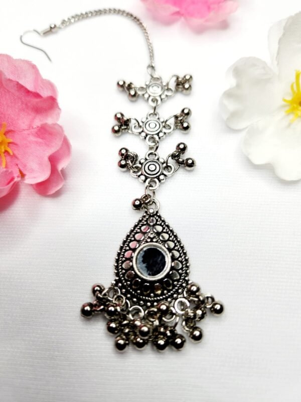 Black Metal Maangtikka For Girls And Women